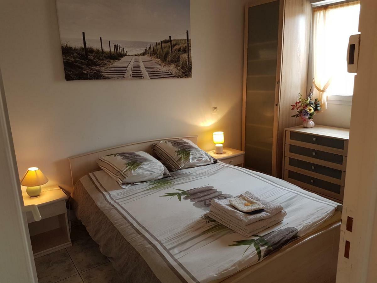 Maison Bernardo Naturist Agde Extérieur photo